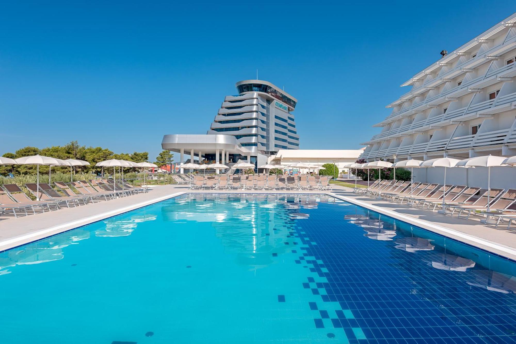 Hotel Olympia Vodice Exterior photo